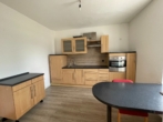 Küche - RESERVIERT! Gepflegte, renovierte Wohnung mit eigenem Eingang und PKW-Stellplatz