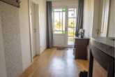 Haupteingang - Familienfreundliches Traumhaus in Rhauderfehn – viel Platz, Garten, Terrasse & Garage