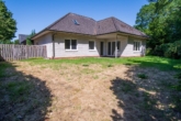 Ansicht - Charmanter Bungalow in ruhiger Randlage – ebenerdiges Wohnen mit direktem Zugang zur Natur!