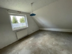 Schlafzimmer 1 - Schön geschnittene Wohnung mit Garten und überdachter Terrasse
